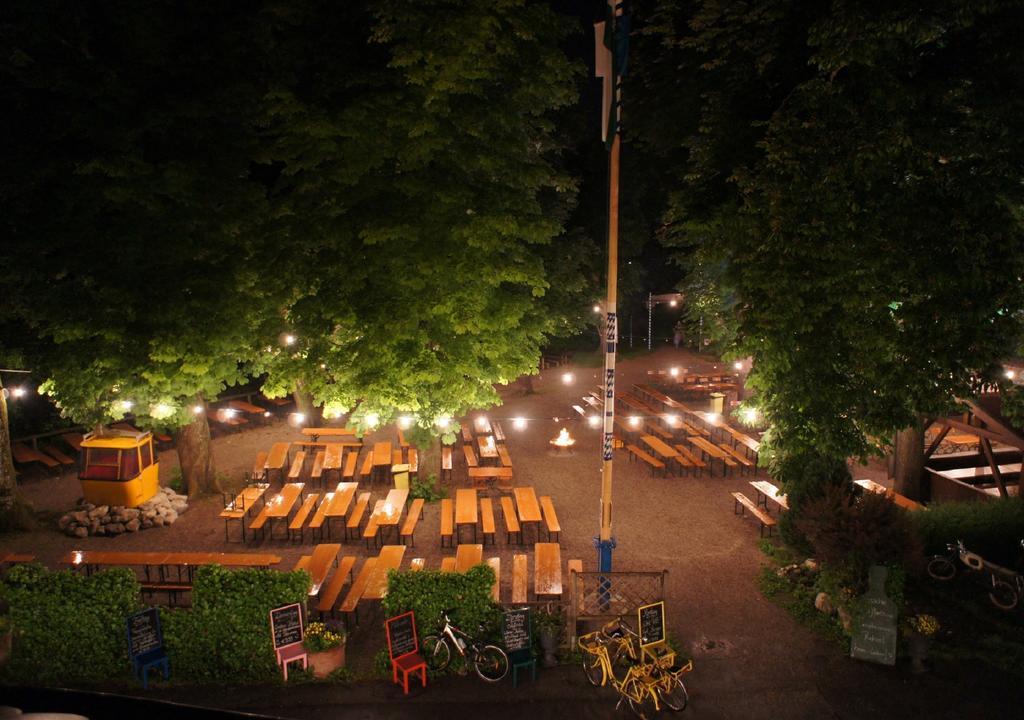 Hotel Zur Post ヘルシング・アム・アンマーゼー エクステリア 写真